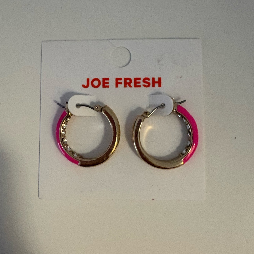 GWP: Joe Fresh Vibrant Pink and Gold Earrings